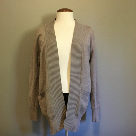 NWOT Active USA Beige Knit Long Sleeve Ribbed Banded Cardigan - Picture 5 of 16